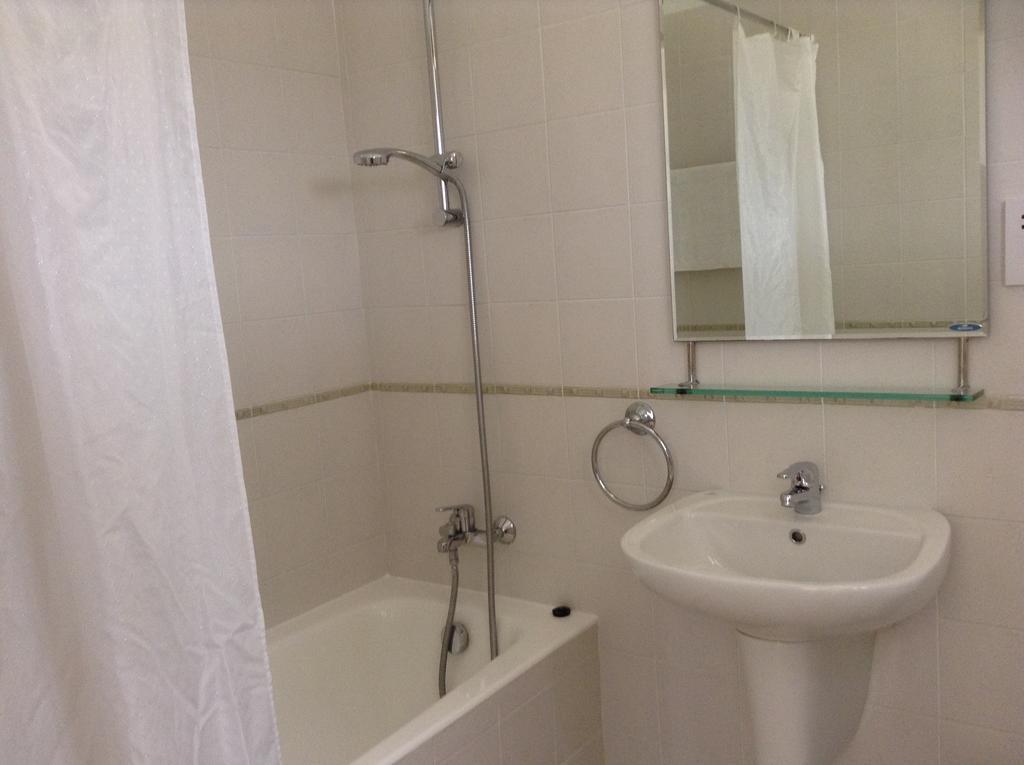 Aura Holiday Villas Paphos Ruang foto
