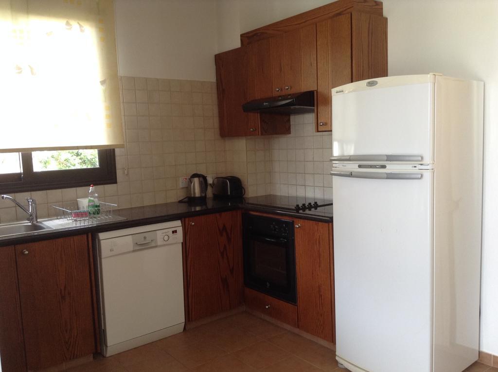 Aura Holiday Villas Paphos Bagian luar foto