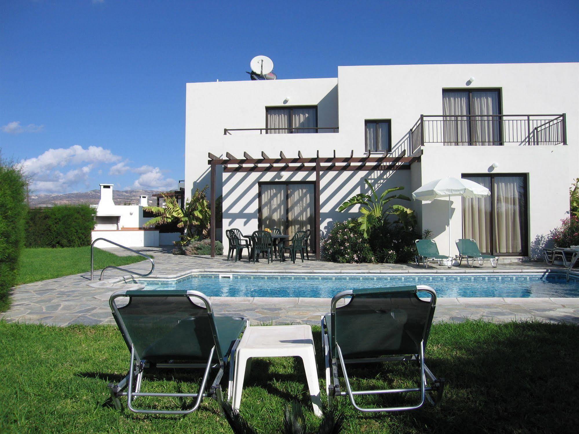 Aura Holiday Villas Paphos Bagian luar foto