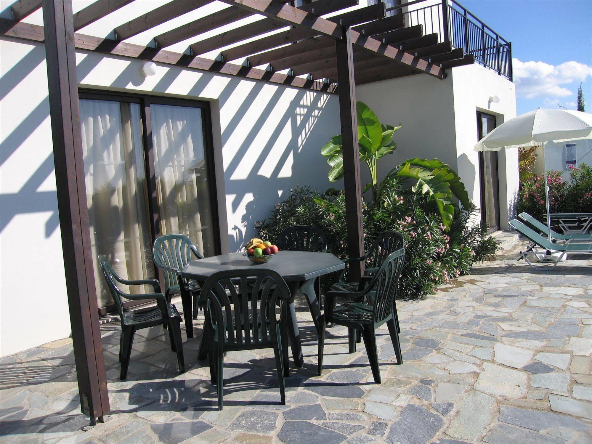 Aura Holiday Villas Paphos Bagian luar foto